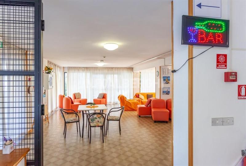 Hotel Paradiso Римини Экстерьер фото