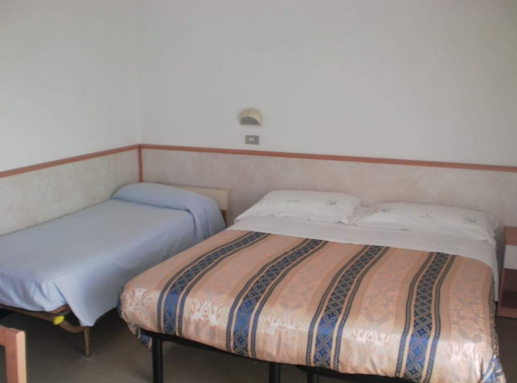 Hotel Paradiso Римини Экстерьер фото